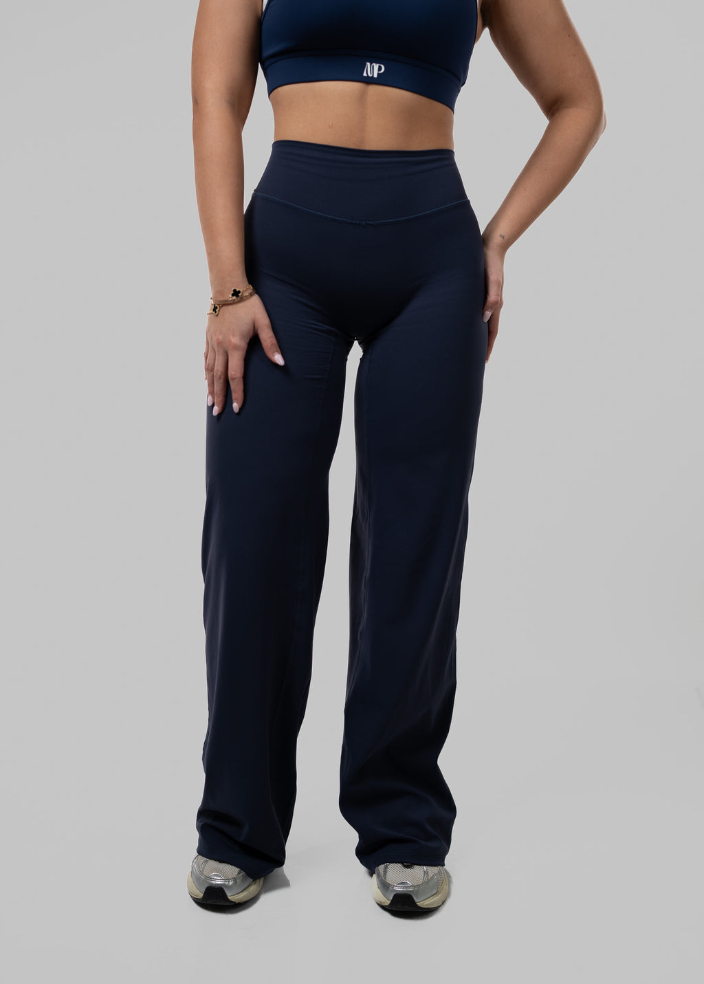 Contour Seamless Wide Leg-Legging